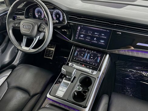 Used 2022 Audi Q8 Prestige image 6