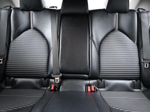 Used 2023 Toyota Camry SE image 26