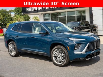 New 2027 Buick Enclave Avenir w/ LPO, Illumination Package