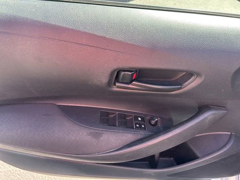Used 2024 Toyota Corolla LE FWD image 20