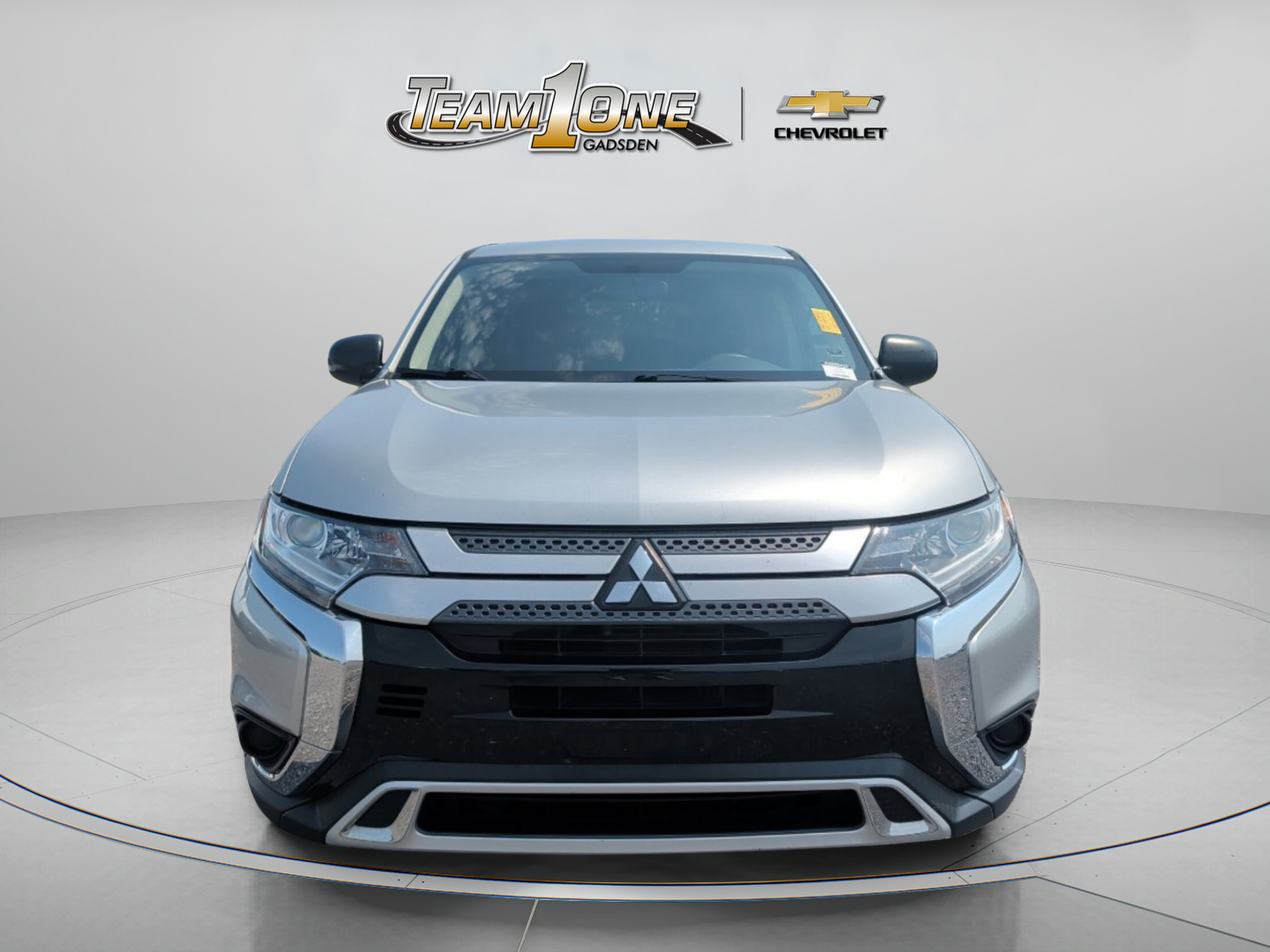 Used 2019 Mitsubishi Outlander ES AWD/4WD image 2