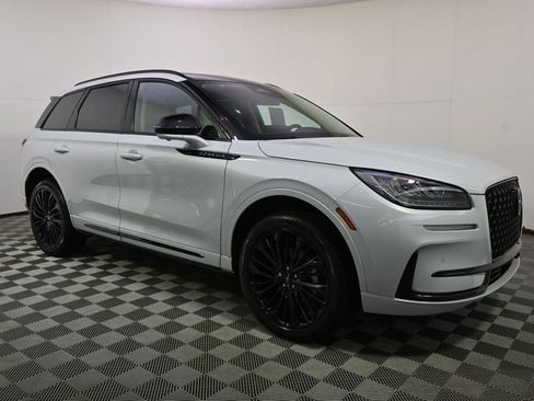 New 2026 Lincoln Corsair Premiere AWD/4WD image 8