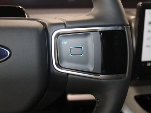 New 2025 Ford Expedition Max Active image 40