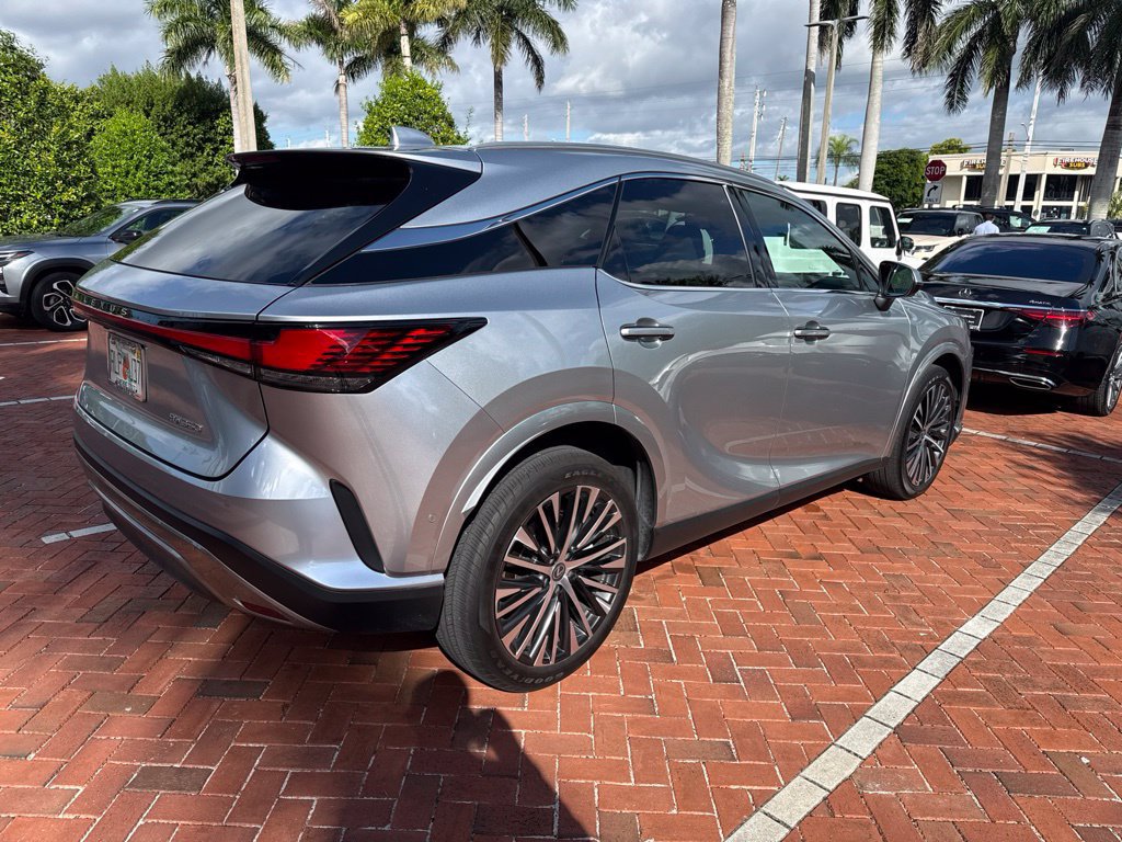 Used 2024 Lexus RX 350 Premium Plus w/ Convenience Package FWD image 8