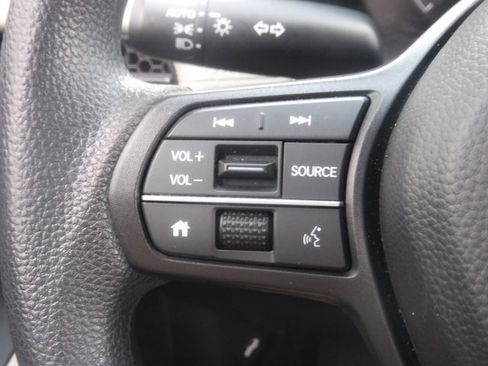 Used 2024 Honda HR-V LX image 23