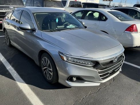 Used 2021 Honda Accord EX image 4