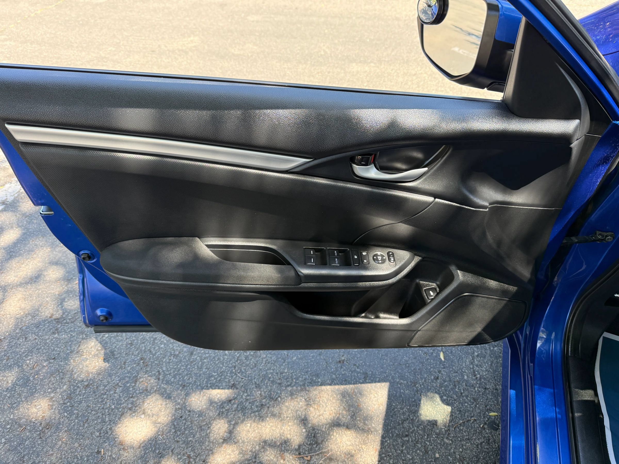 Used 2020 Honda Civic LX image 34