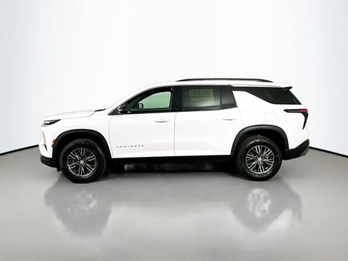 New 2026 Chevrolet Traverse LT FWD image 5