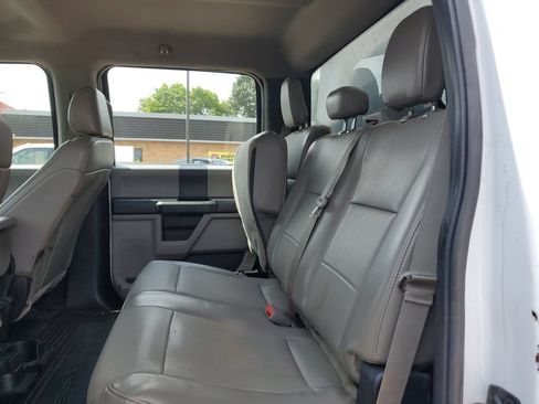Used 2019 Ford F550 4x4 Crew Cab Super Duty image 8