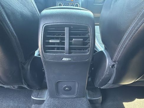 Used 2024 Ford Escape ST-Line image 12