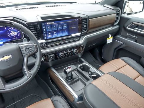 New 2026 Chevrolet Silverado 1500 High Country AWD/4WD image 22