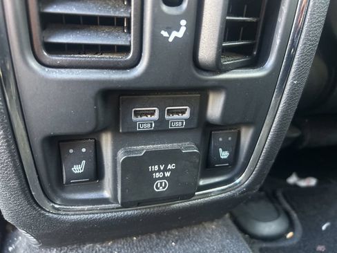 Used 2014 Jeep Grand Cherokee Limited AWD/4WD image 25