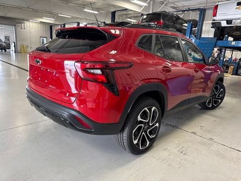 New 2026 Chevrolet Trax RS w/ Driver Confidence Package FWD image 11