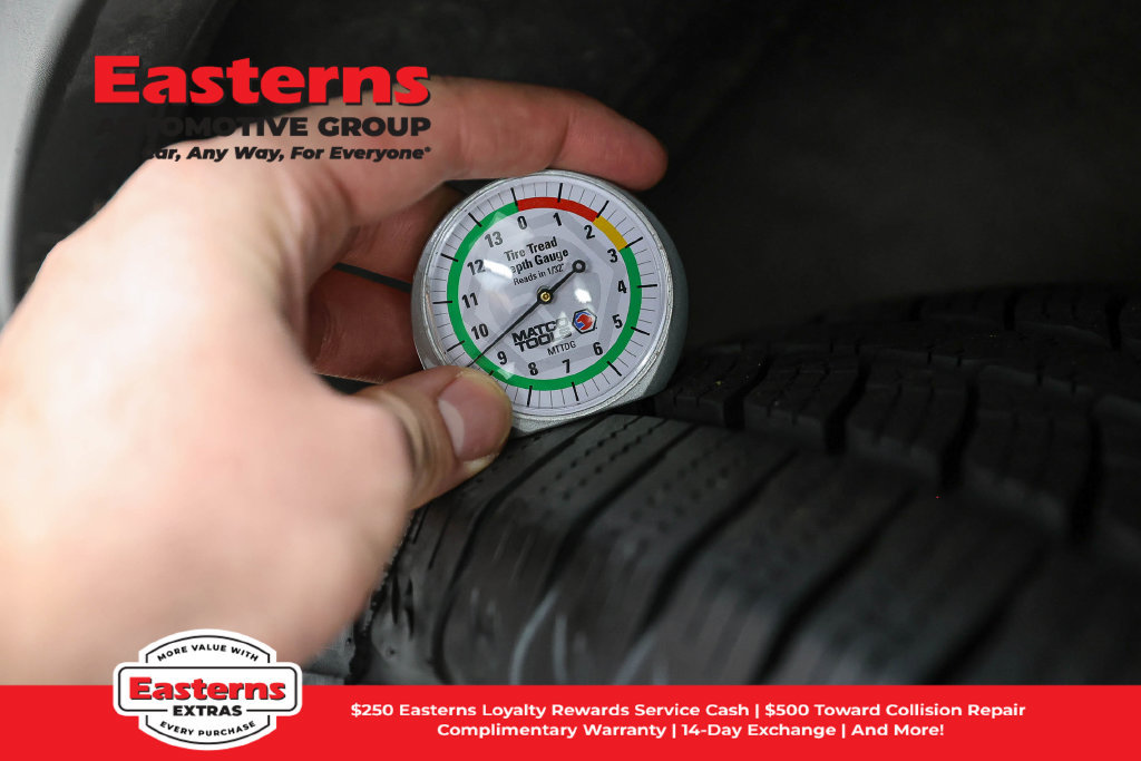 Used 2024 Nissan Pathfinder S AWD/4WD image 25