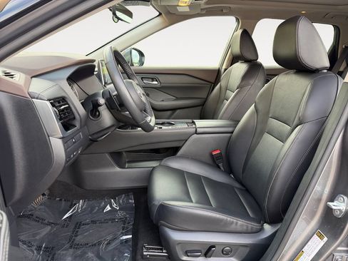 Used 2023 Nissan Rogue SL FWD image 14