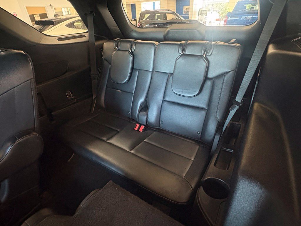 Used 2020 Ford Explorer XLT w/ Equipment Group 202A AWD/4WD image 25