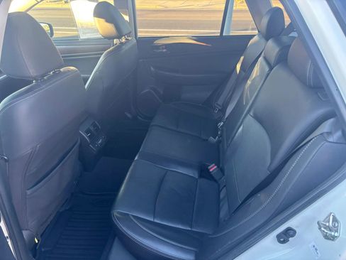 Used 2018 Subaru Outback 2.5i Limited image 19