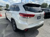 Used 2019 Toyota Highlander XLE image 5