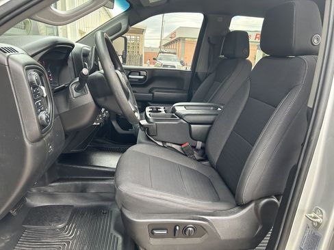 Used 2022 Chevrolet Silverado 2500 W/T w/ WT Convenience Package image 8