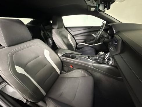 Used 2021 Chevrolet Camaro LT RWD image 28
