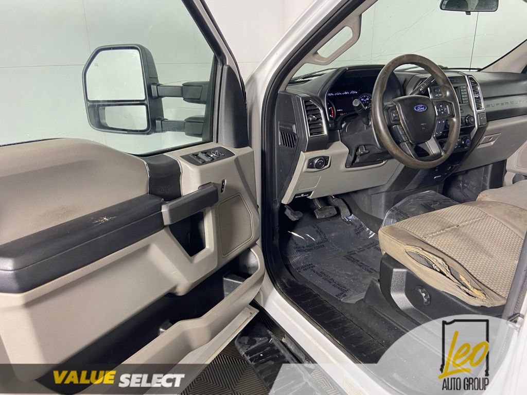 Used 2018 Ford F350 XLT AWD/4WD image 10