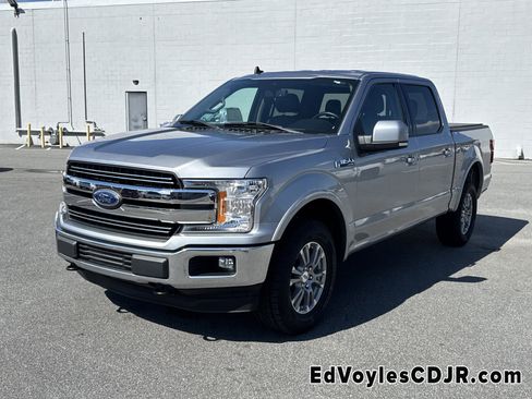 Used 2020 Ford F150 Lariat image 6