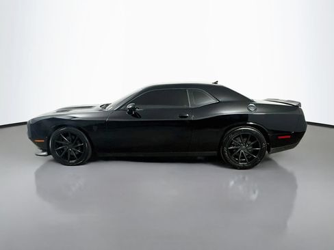 Used 2021 Dodge Challenger R/T Scat Pack RWD image 5