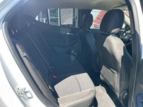 Used 2024 Buick Encore GX Preferred FWD image 14