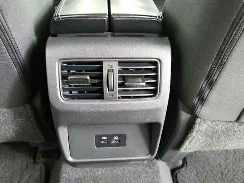 Used 2023 Nissan Rogue SV FWD image 14