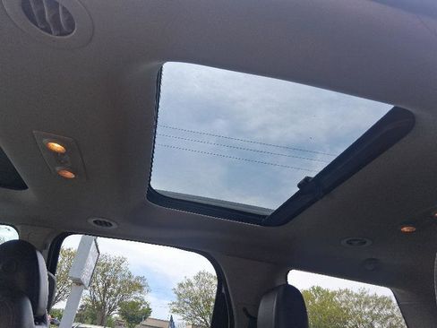 Used 2016 GMC Acadia SLT w/ Open Road Package image 35