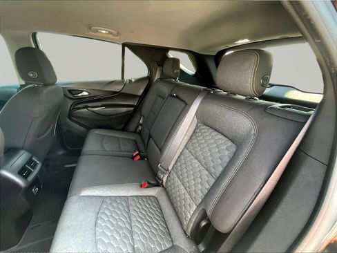 Used 2019 Chevrolet Equinox LT FWD image 22