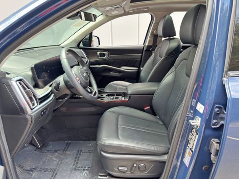 Used 2024 Kia Sorento SX AWD/4WD image 18