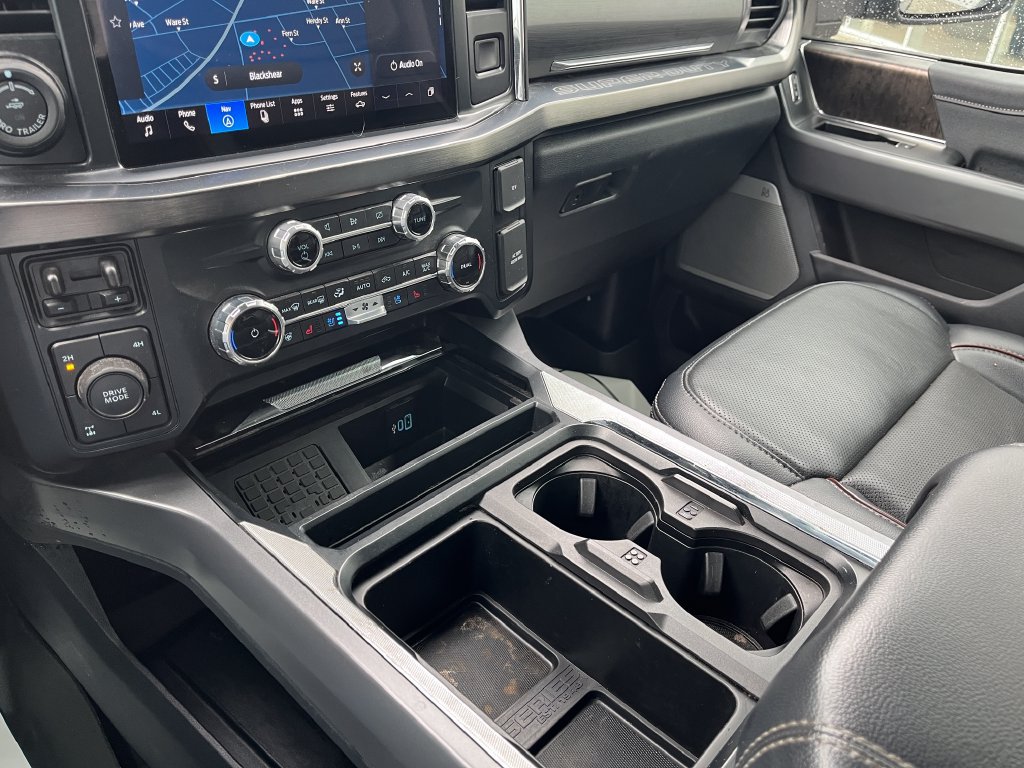 Used 2024 Ford F350 Lariat w/ Lariat Ultimate Package AWD/4WD image 26