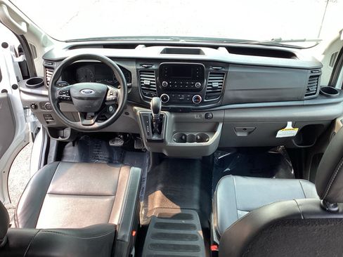 Used 2024 Ford Transit 250 148 High Roof RWD image 12