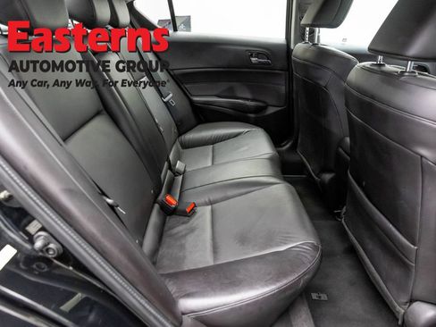 Used 2018 Acura ILX FWD image 25