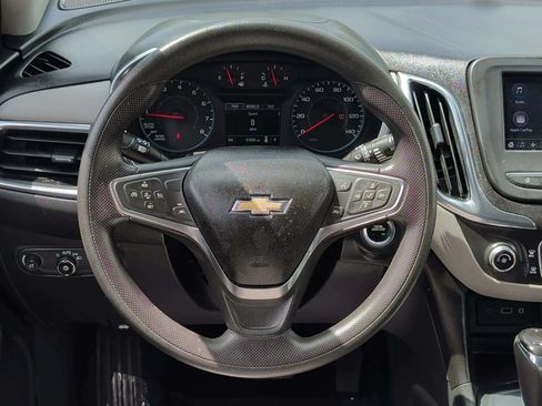 Used 2020 Chevrolet Equinox LS FWD image 14
