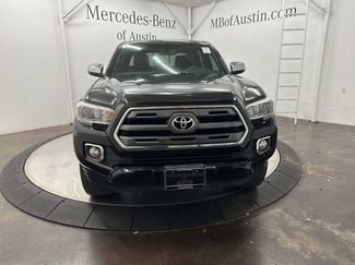 Used 2017 Toyota Tacoma Limited video 2