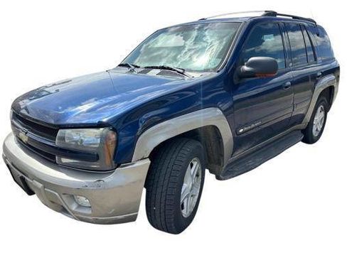 Used 2002 Chevrolet TrailBlazer LTZ AWD/4WD image 1