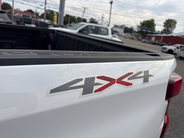 Used 2019 Chevrolet Silverado 1500 LT w/ All-Star Edition AWD/4WD image 14