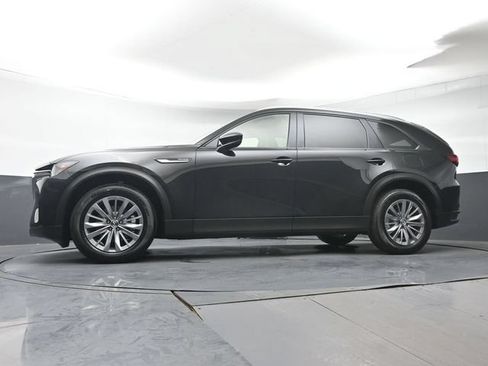 Certified 2025 MAZDA CX-90 3.3 Turbo w/ Preferred Package AWD/4WD image 32