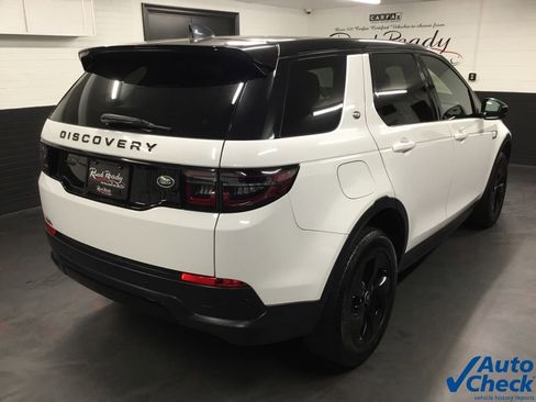 Used 2021 Land Rover Discovery Sport S image 11