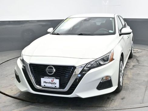 Used 2021 Nissan Altima 2.5 S image 2