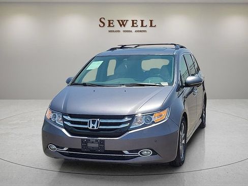Used 2016 Honda Odyssey Touring Elite image 1