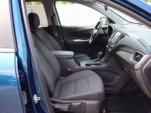 Used 2021 Chevrolet Equinox LT image 33