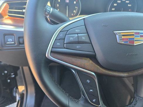 Used 2025 Cadillac XT5 Premium Luxury w/ Technology Package AWD/4WD image 20