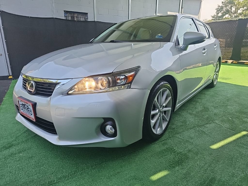 Used 2012 Lexus CT 200h Premium FWD image 8