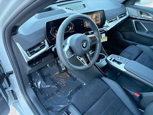 New 2026 BMW X2 xDrive28i w/ Technology Package image 25