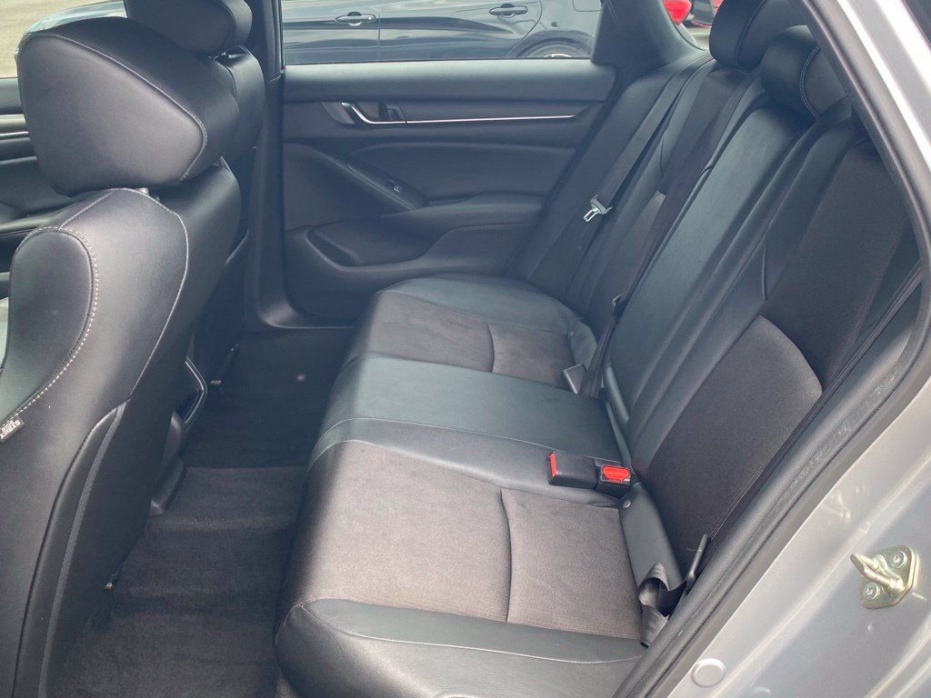 Used 2020 Honda Accord Sport image 8