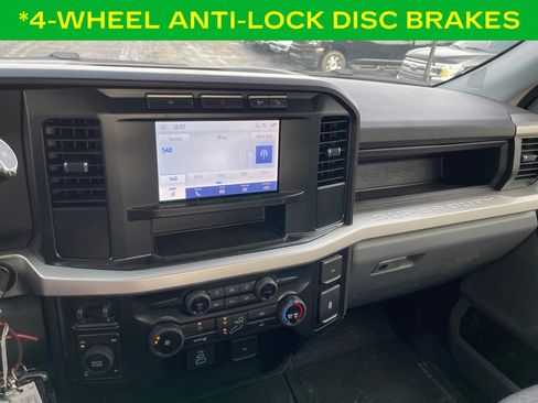 Used 2024 Ford F250 XL w/ STX Appearance Package image 19