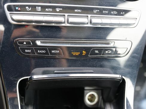 Used 2017 Mercedes-Benz C 300 4MATIC Coupe image 25